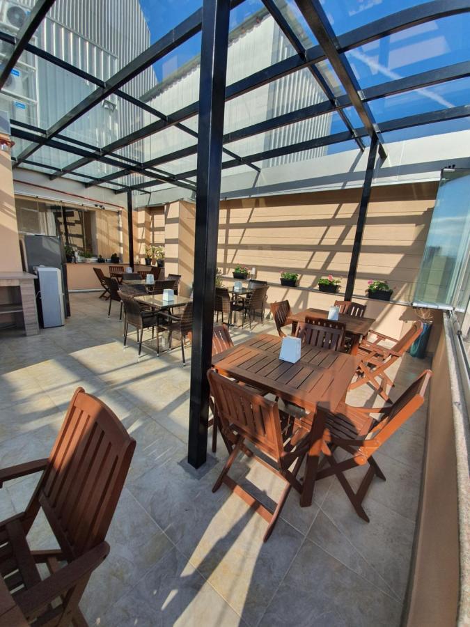 Blossom Hotel Batumi Exterior photo